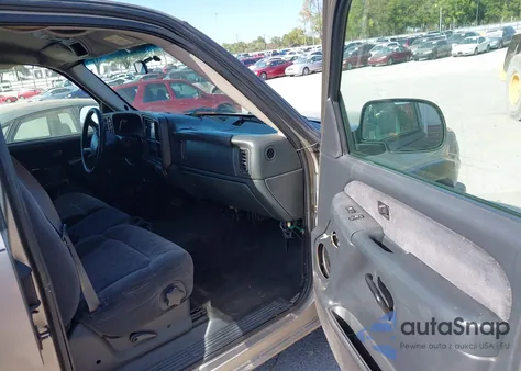 2002 Chevrolet Silverado 1500 Ls from USA, damaged, VIN 2GCEK19T621126065